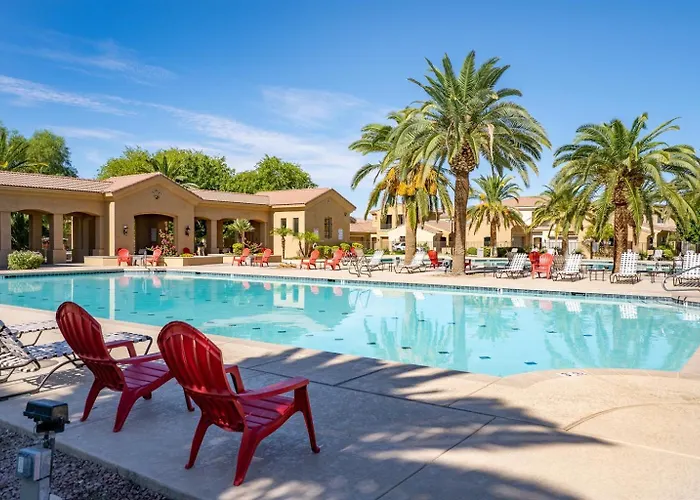 Upscale Min From Shopping And Restaurants * Mesa