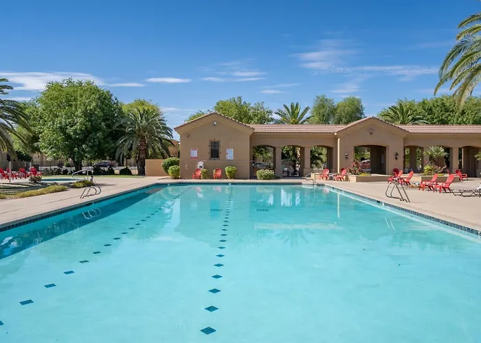 Upscale Min From Shopping And Restaurants Holiday home Mesa
